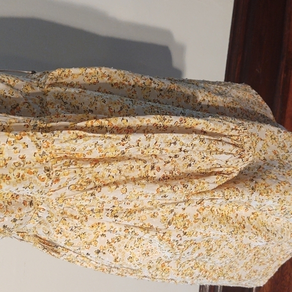 Handmade Floral Lace Up Dress with a Gathered Skirt and Sleeves - Picture 8 of 14